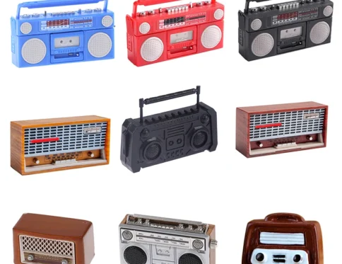 Casa de muñecas en miniatura, simulación de radio antigua
