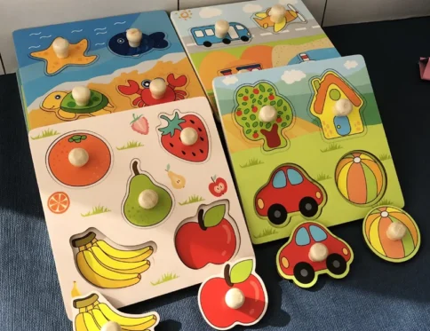 Tablero de rasguño de mano rompecabezas 3D juguetes de madera para niños