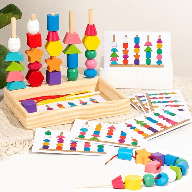 Juego de rompecabezas de combinación de formas y colores con cuentas coloridas