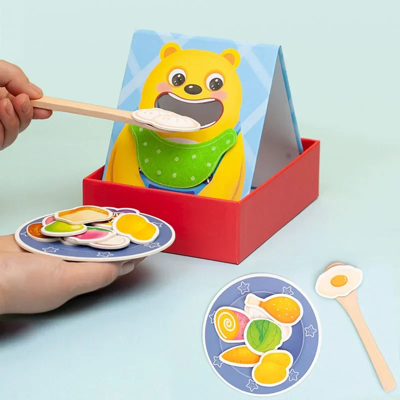 Juego de alimentación de simulación de casa de juego de interacción entre padres e hijos