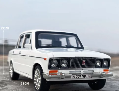 1:18 LADA 2106 Aleación Die Cast, Coche Modelo con Sonido y Luz, Juguete para Niños y Coleccionistas
