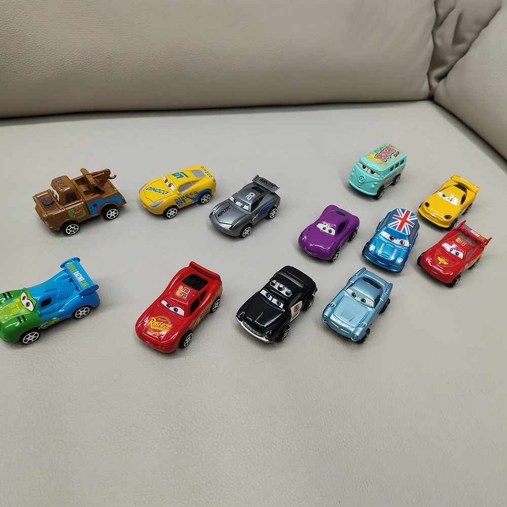 kf-S33fc1c82e9e24a909bdc1064c782f596K-12-unids-set-Disney-Pixar-Cars-Lightning-Mcqueen-Jackson-Storm-Mater-modelo-de-Pvc-coche-de