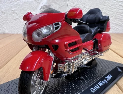 Motocicleta Clásica Ala Dorada 1:24, Colección de Aleación